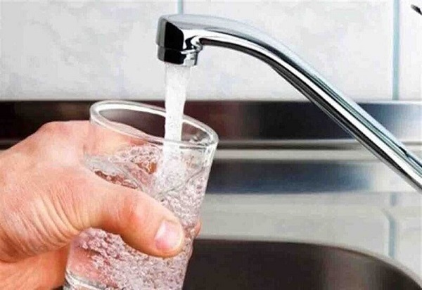 قطع برق موجب اختلال در انتقال آب برخی محلات شد