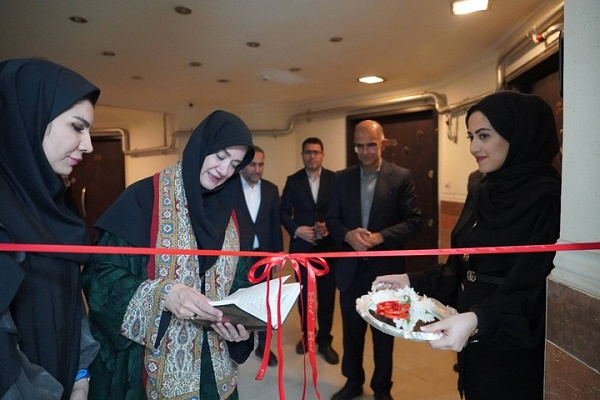 کارگاه و گالری چرم‌دوزی در ارومیه افتتاح شد