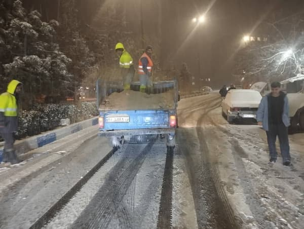 تیم‌های شهرداری در آماده‌باش کامل هستند