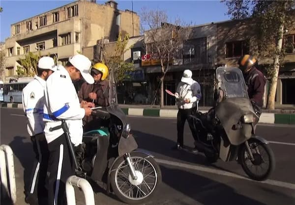 بیش از ۱۰ هزار خودرو و موتور سیکلت متخلف اعمال قانون شدند