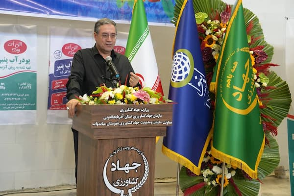 با هیچ مسئولی عقد اخوت ندارم